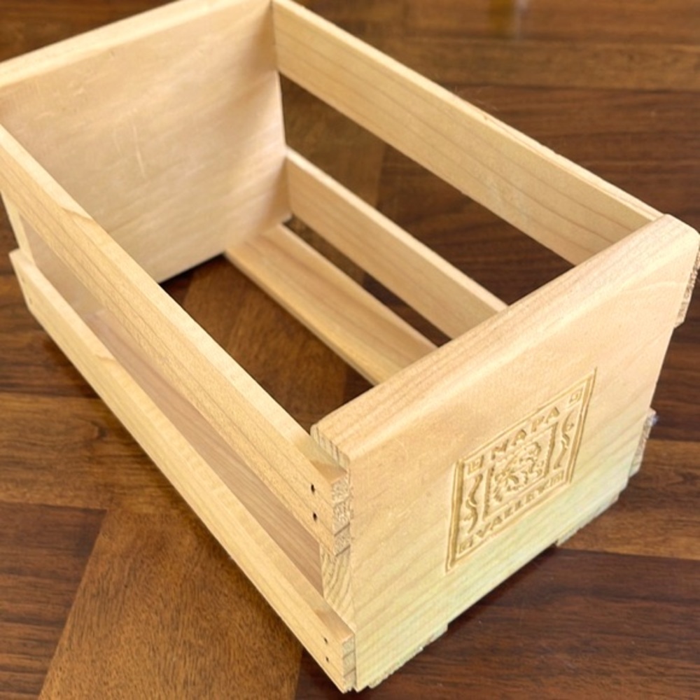 VINTAGE NAPA VALLEY WOOD STORAGE CRATE - MANY USES!